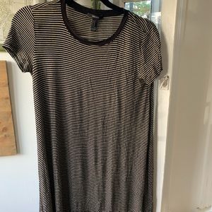 Forever 21 T-Shirt Dress